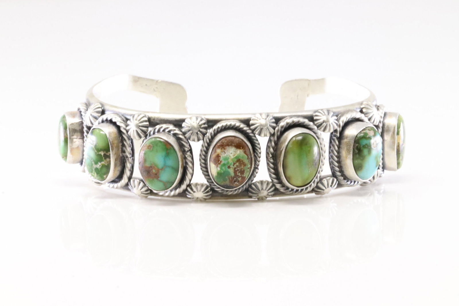 Native America Navajo Sterling Silver Sonora Gold Turquoise Bracelet Cuff By Nora Morris.: This is a Native America Navajo Sterling Silver Sonora Gold Turquoise Bracelet Cuff By Nora Morris.