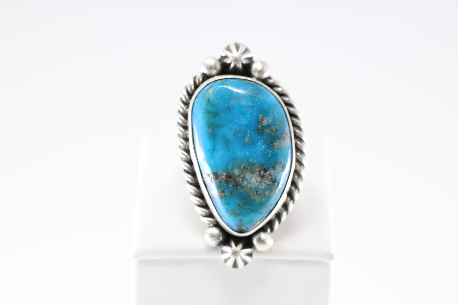 Native America Navajo Sterling Silver Kingman Turquoise Ring By Dixon. (1 of 4)