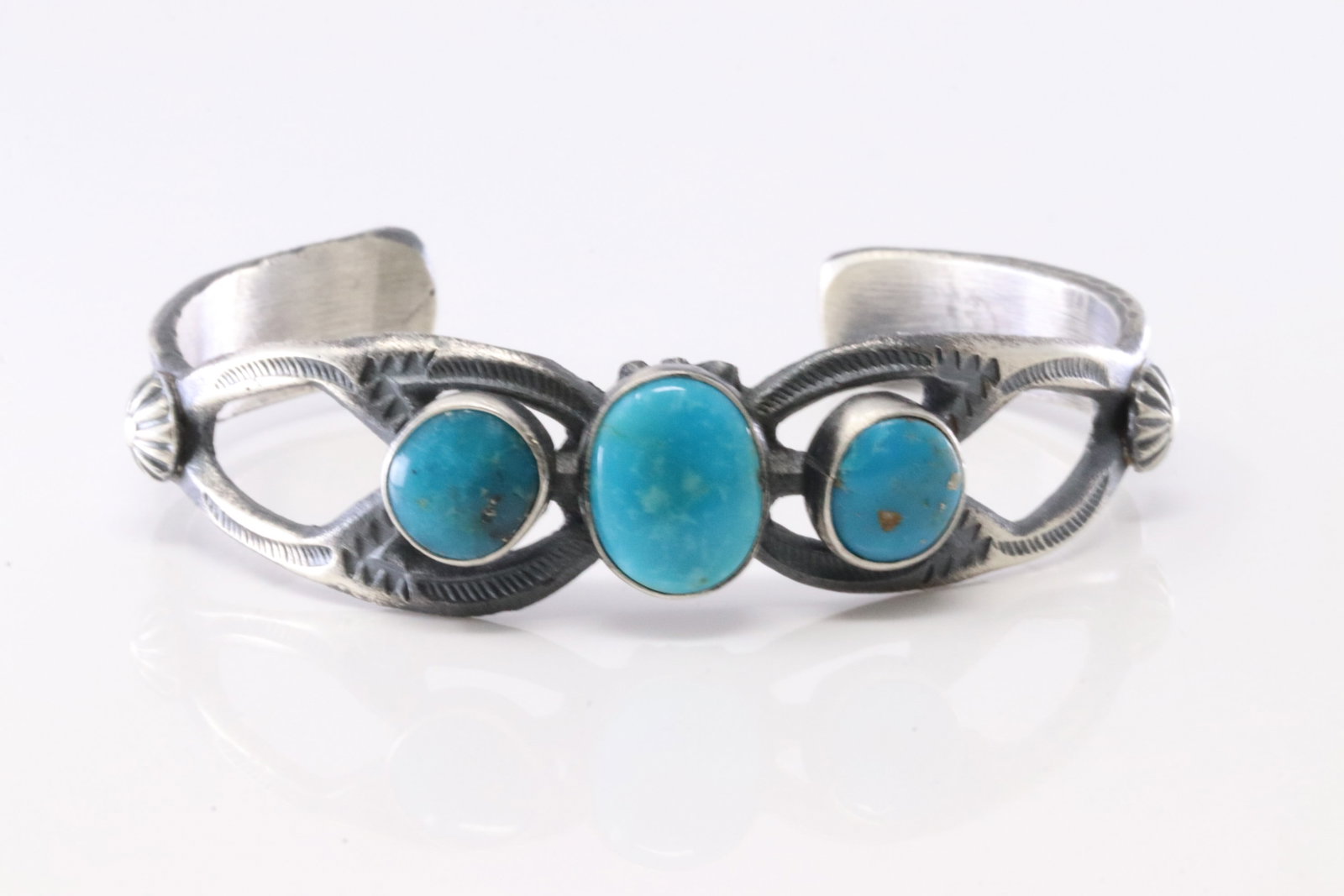 Native America Navajo Sterling Silver Kingman Turquoise Bracelet Cuff By Keven Billah. (1 of 4)