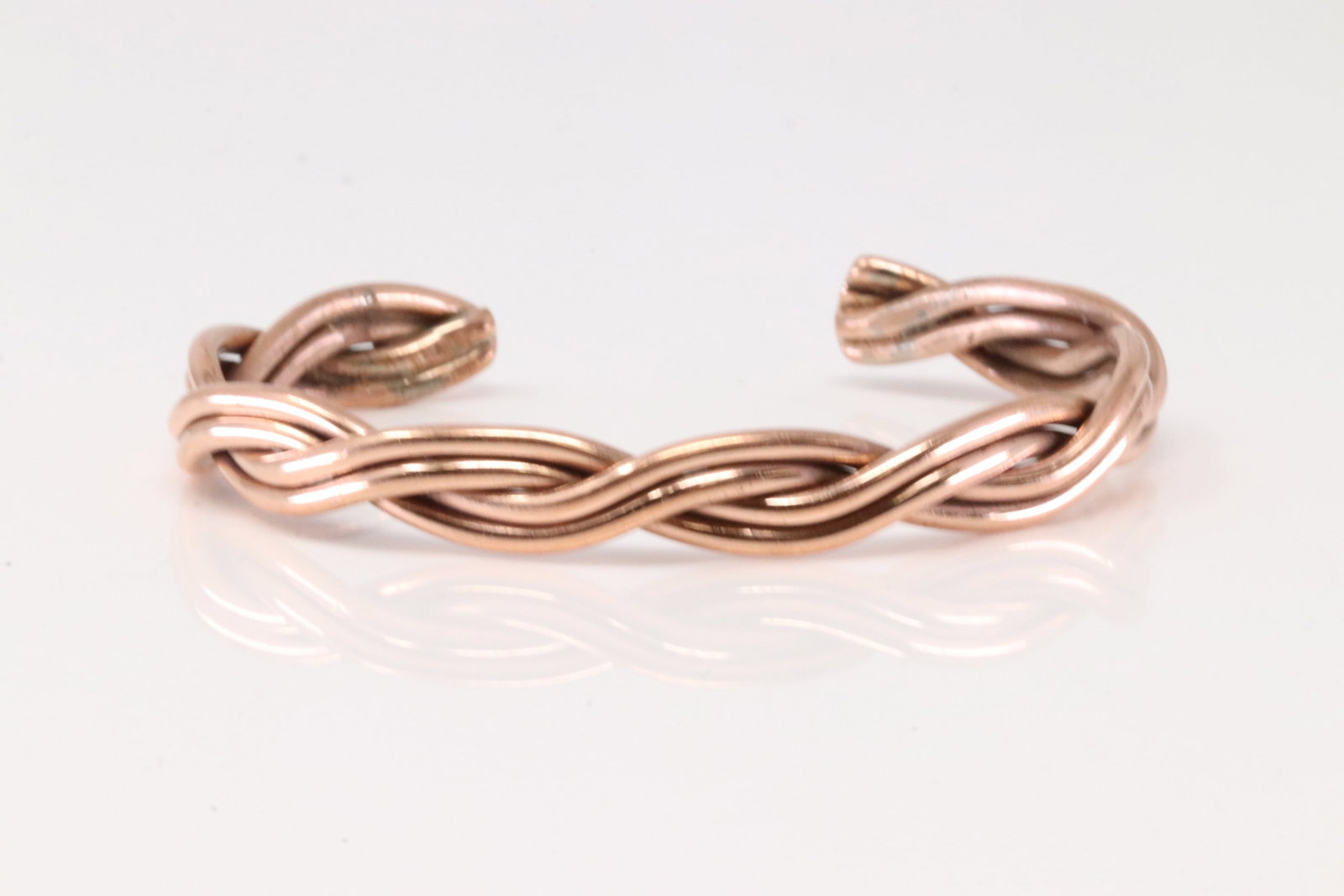 America Navajo Copper Bracelet Cuff.: This is a America Navajo Copper Bracelet Cuff.