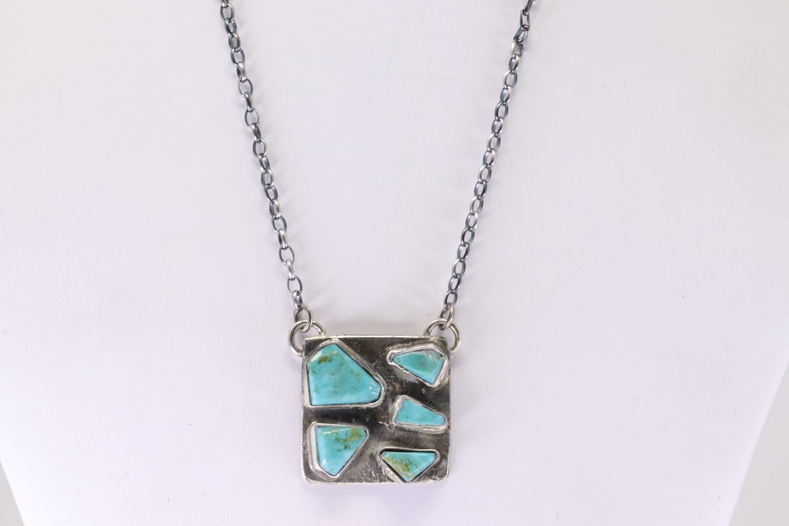 Native America Zuni Sterling Silver Turquoise Necklace By Jude Cnadelaria.: This is a Native America Zuni Sterling Silver Turquoise Necklace By Jude Cnadelaria. Stamp Jude Candelaria. Necklace length: 16.00"
