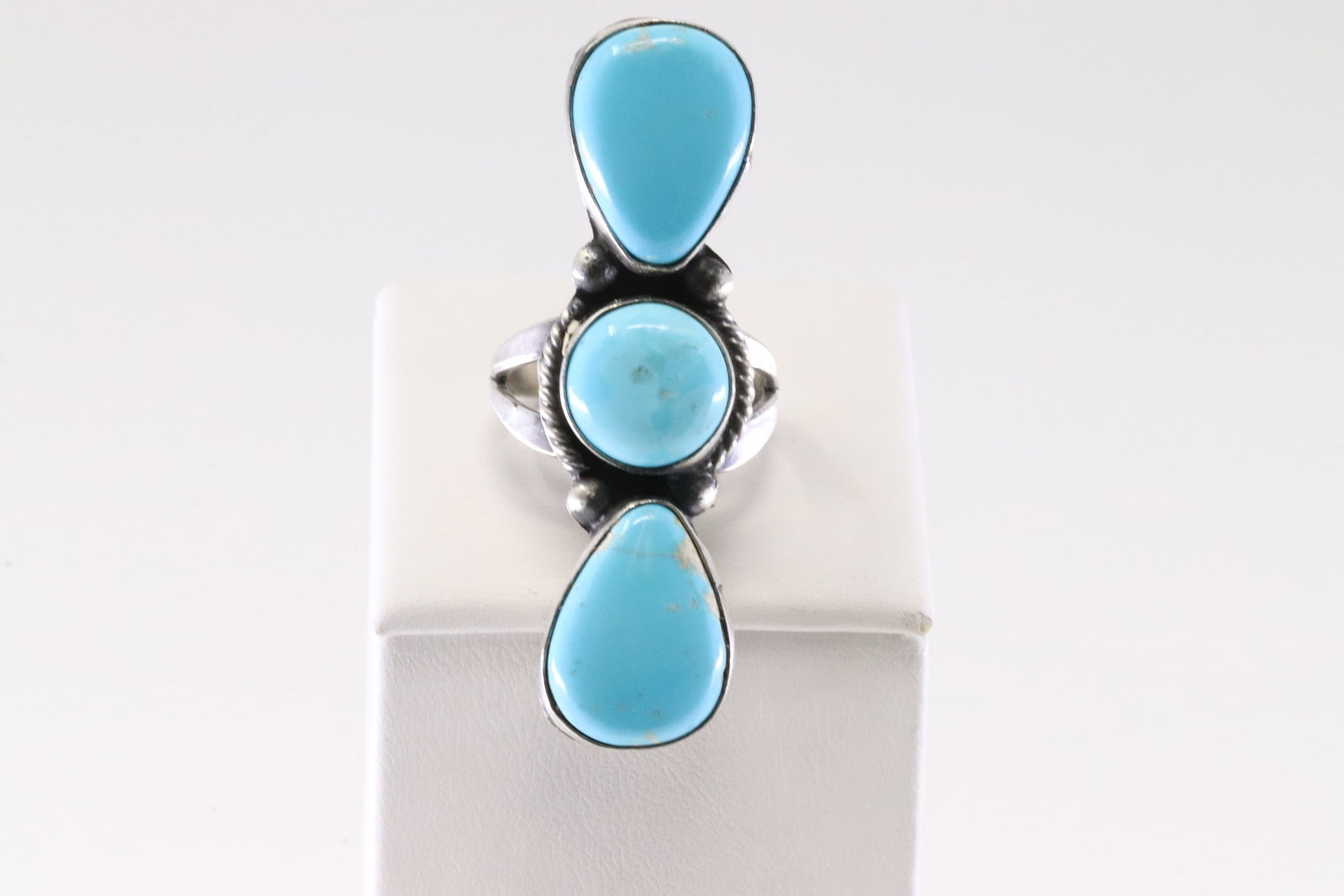 Native America Navajo Sterling Silver Turquoise Ring 3 Stone By M.: This is a Native America Navajo Sterling Silver Turquoise Ring 3 Stone By M. Stamp M. Ring Size: 7.50.