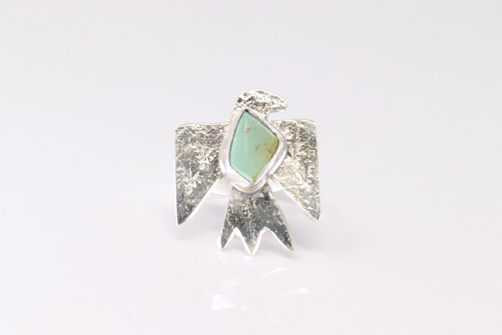 Native America Zuni Sterling Silver Turquoise Thunderbird Ring By Jude Candelaria.: This is a Native America Zuni Sterling Silver Turquoise Thunderbird Ring By Jude Candelaria. Stamp Jude Candelaria. Ring Size: 7.00.