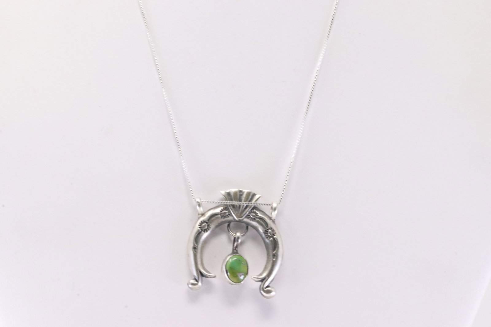America Sterling Silver Sonora Gold Turquoise Pendant With A 925 Necklace.: This is a America Sterling Silver Sonora Gold Turquoise Pendant With A 925 Necklace. Necklace Length: 16.00.