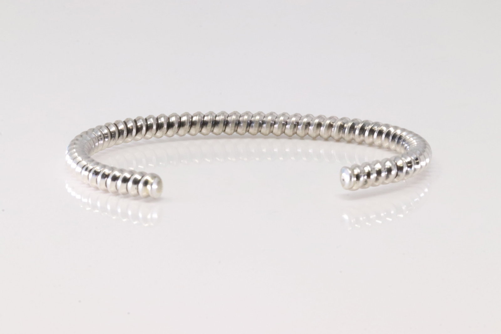 America Sterling Silver Solid Bracelet Cuff. - 3
