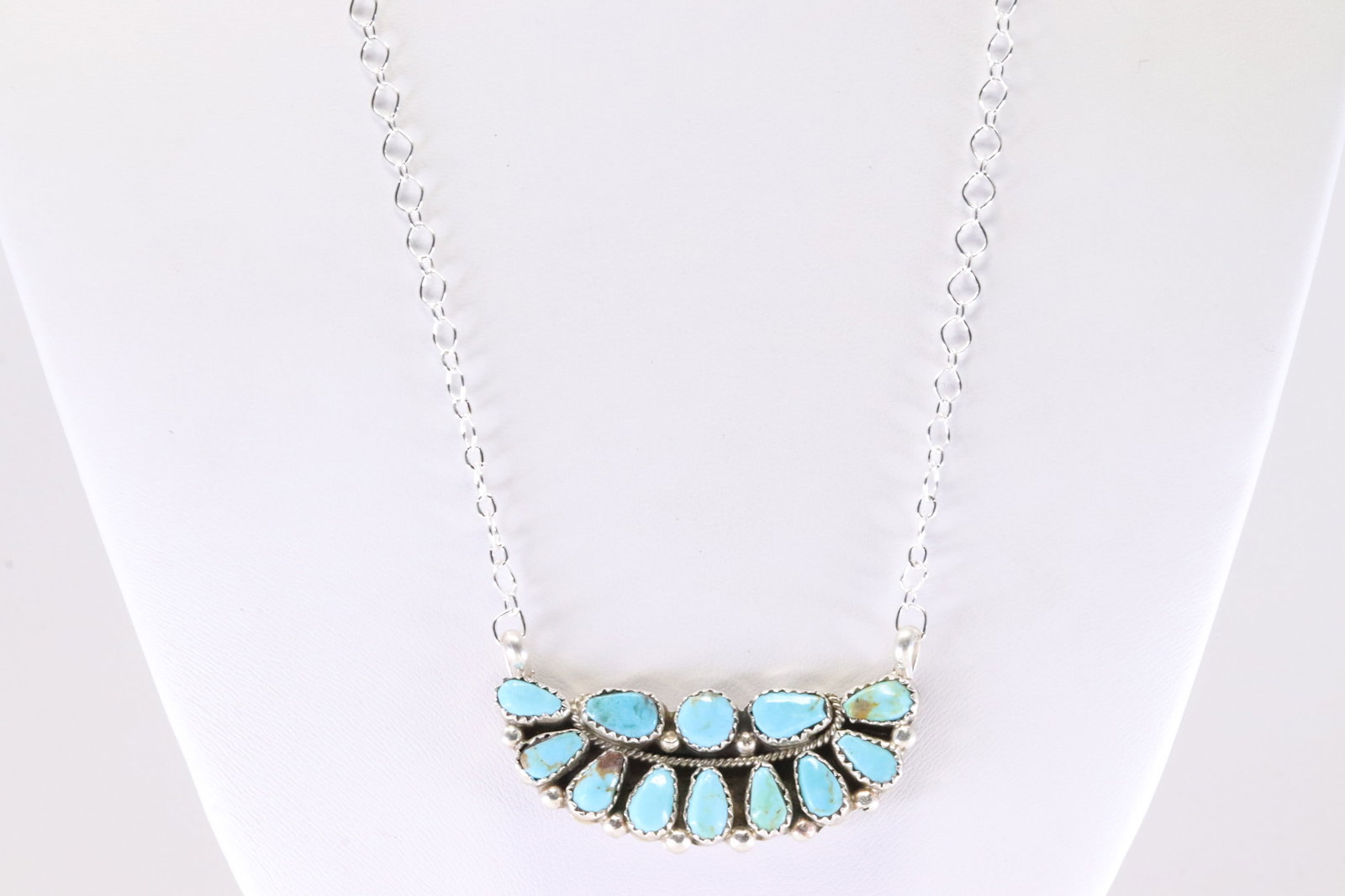Native America Navajo Sterling Silver Turquoise Necklace By E.J.W.: This is a Native America Navajo Sterling Silver Turquoise Necklace By E.J.W. Necklace length: 20.00"
