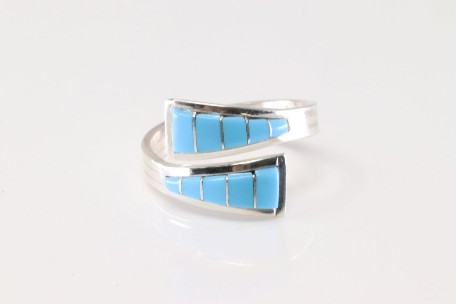Native America Zuni Sterling Silver Turquoise Inlay Ring By M.J.S.: This is a Native America Zuni Sterling Silver Turquoise Inlay Ring By M.J.S. Ring size: 10.00.