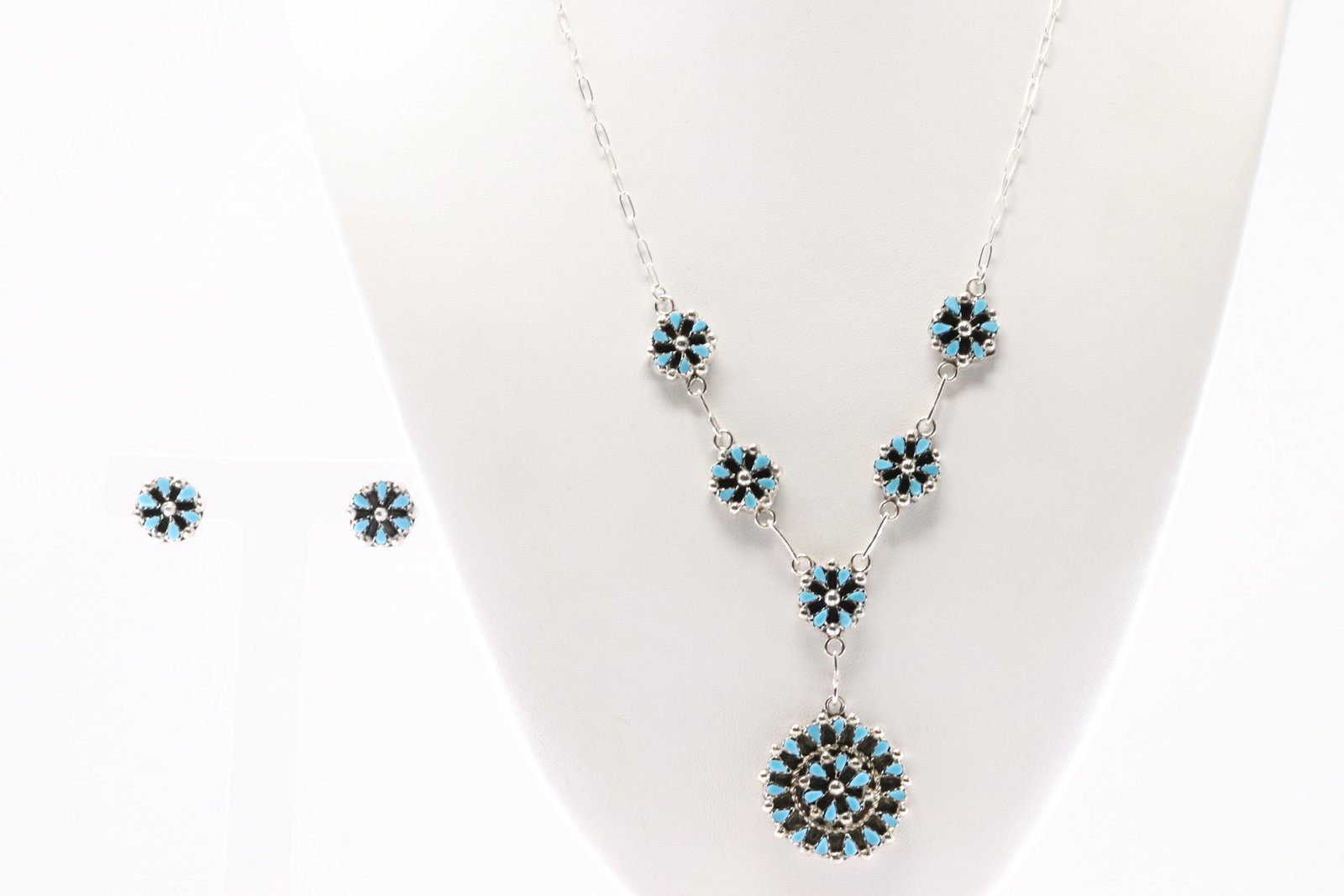 Native America Zuni Sterling Silver Turquoise Necklace & Earring Set By Tricia Leekity.: This is a Native America Zuni Sterling Silver Turquoise Necklace & Earring Set By Tricia Leekity. Necklace length: 20.00"