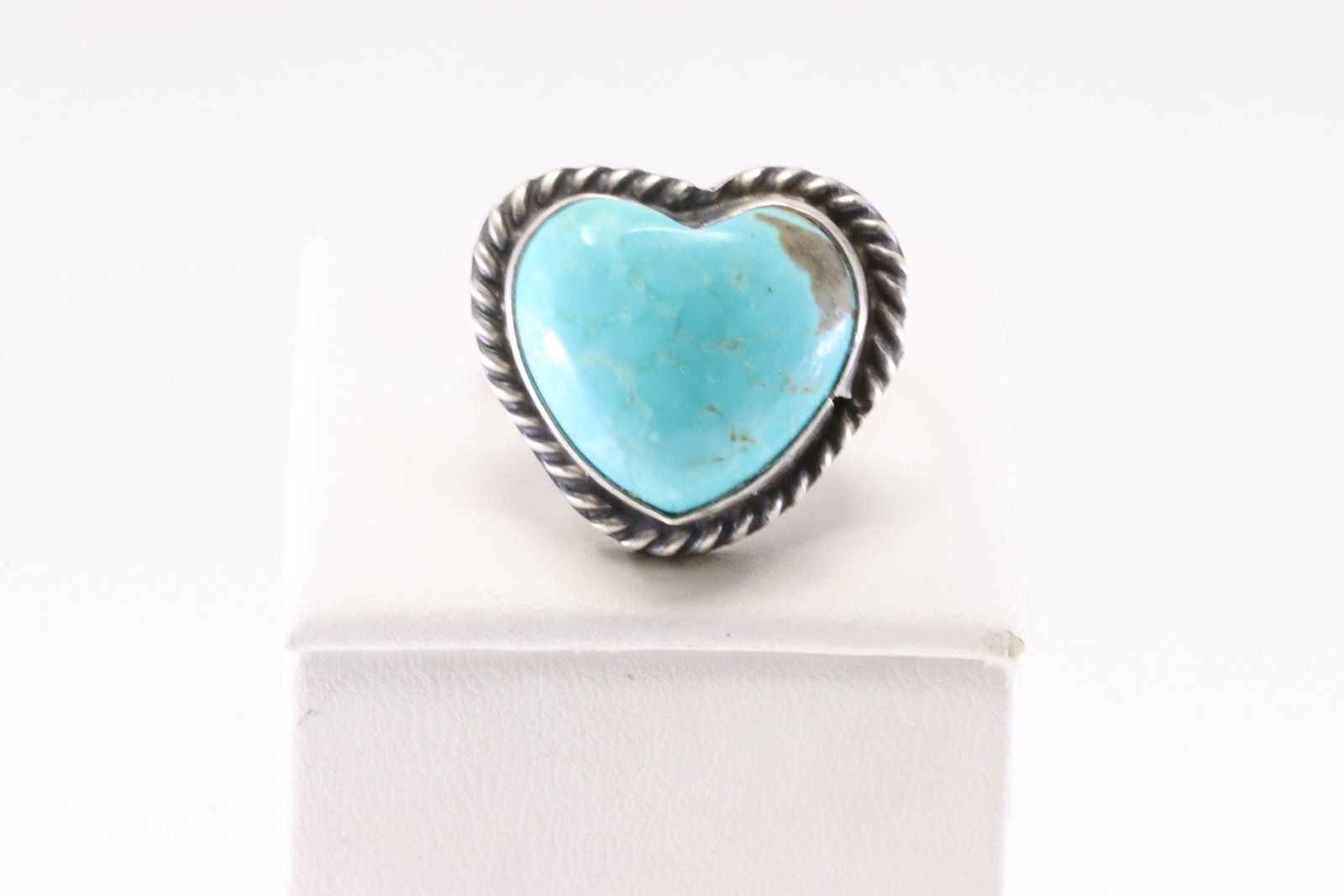 Native America Navajo Sterling Silver Turquoise Heart Ring By LC.: This is a Native America Navajo Sterling Silver Turquoise Heart Ring By LC. Stamp LC. Ring Size: 7.00.