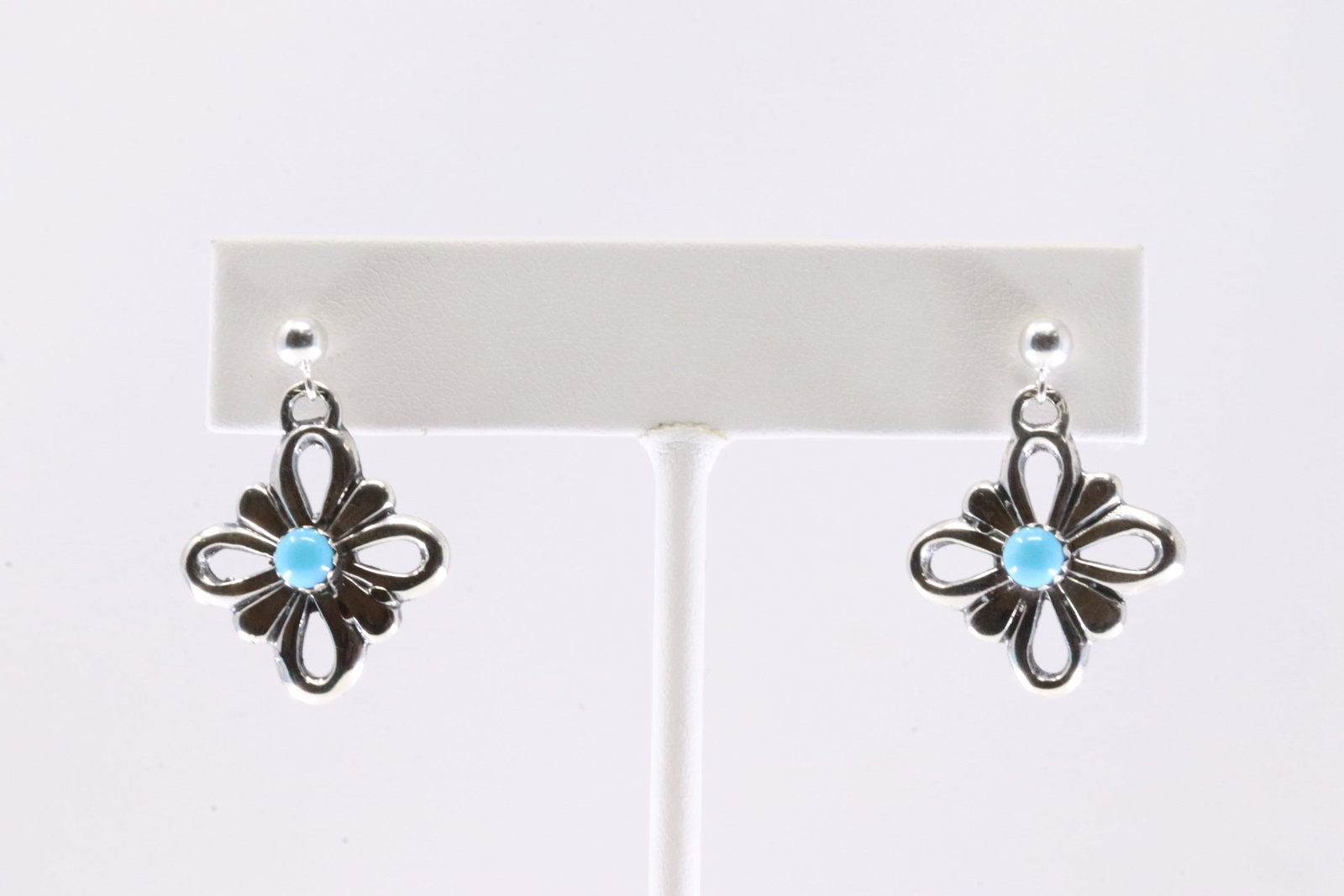 America Sterling Silver Turquoise Post / Dangling Earring's.: This is a America Sterling Silver Turquoise Post / Dangling Earring's.