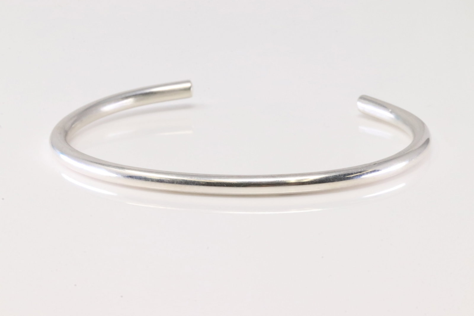 America Sterling Silver Solid Bracelet Cuff. - 2