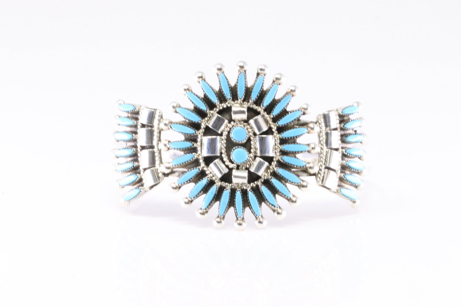 Native America Zuni Sterling Silver Turquoise Needlepoint Bracelet Cuff By Dan Etsate.: This is a Native America Zuni Sterling Silver Turquoise Needlepoint Bracelet Cuff By Dan Etsate.