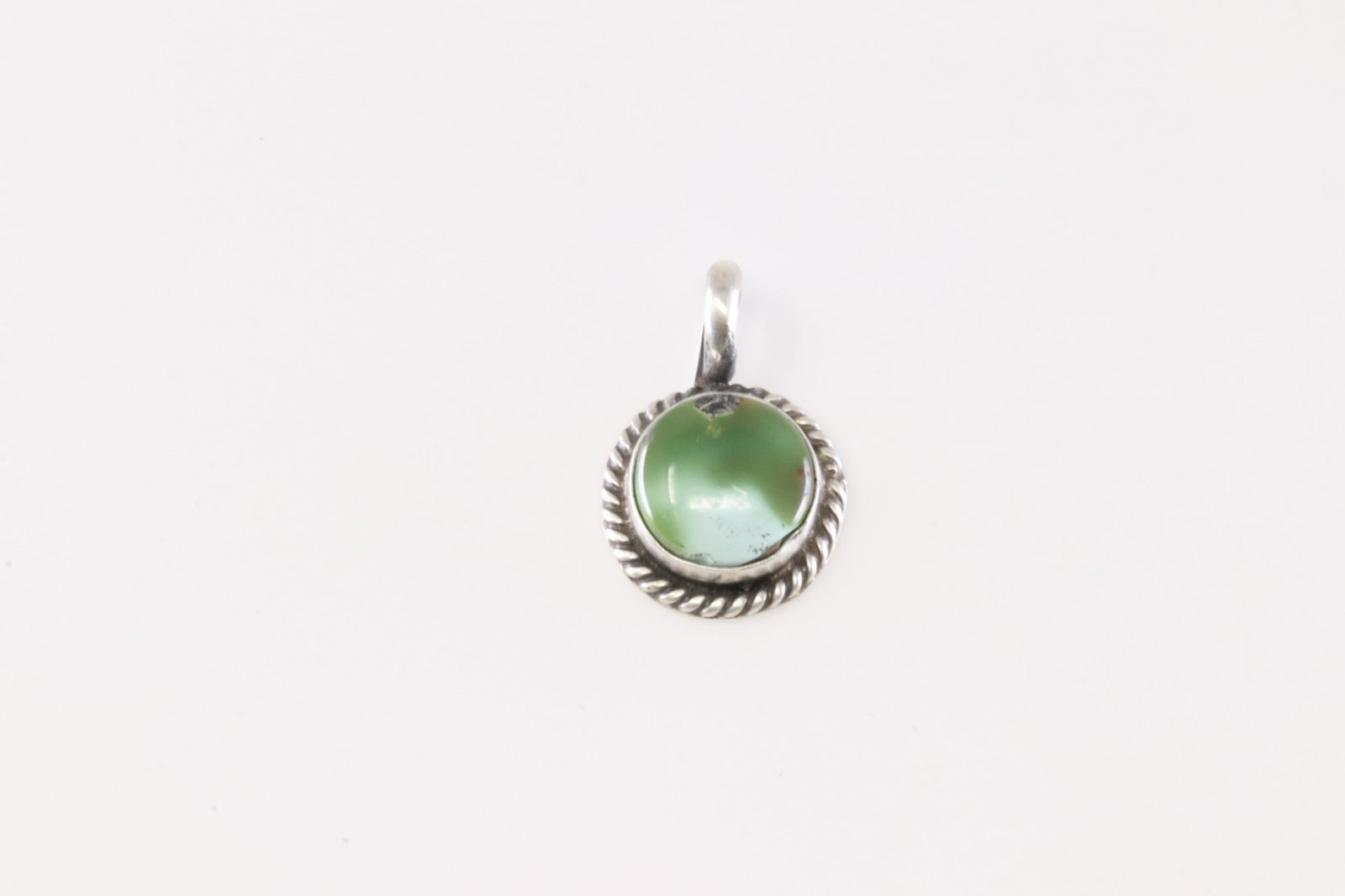 Native America Navajo Sterling Silver Turquoise Pendant By Dixon.: This is a Native America Navajo Sterling Silver Turquoise Pendant By Dixon. Stamp Dixon.