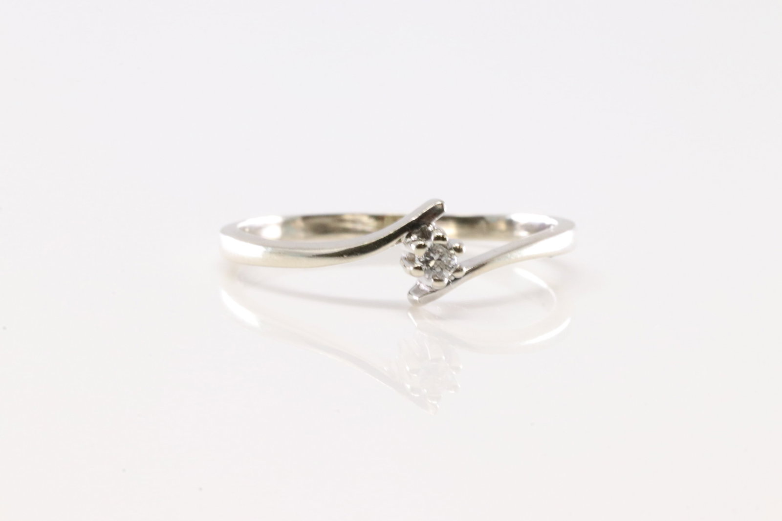 Diamond Ring 10Kt. - 2