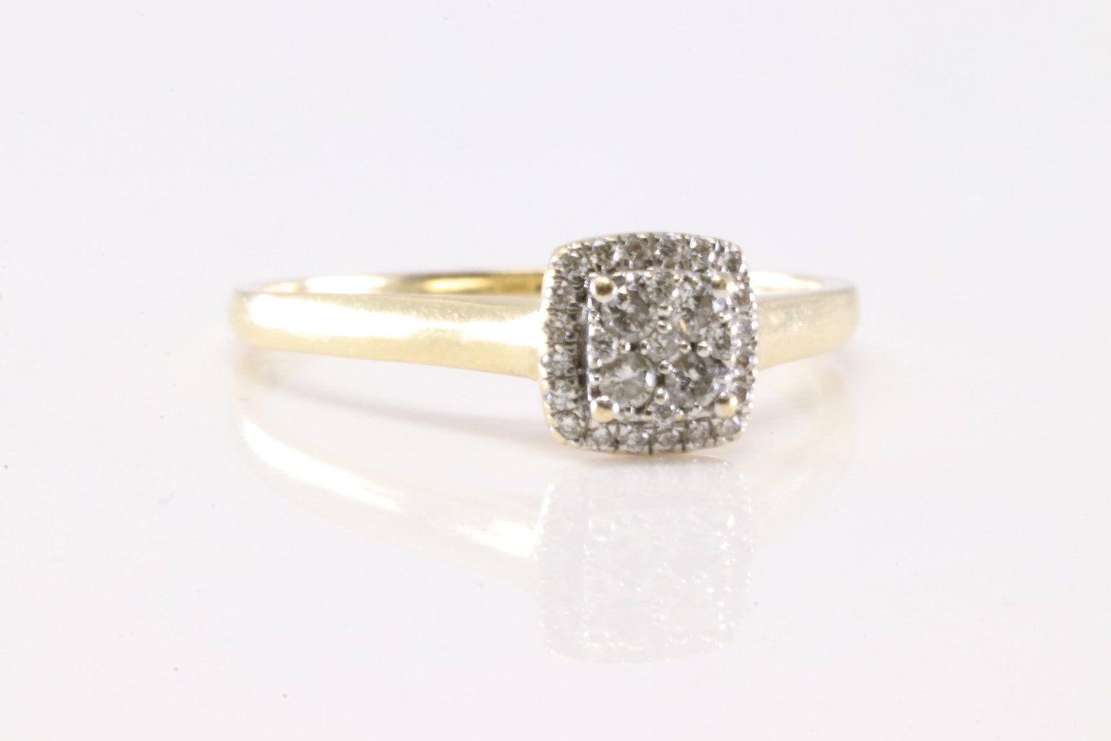 Diamond Ring 14Kt. - 2