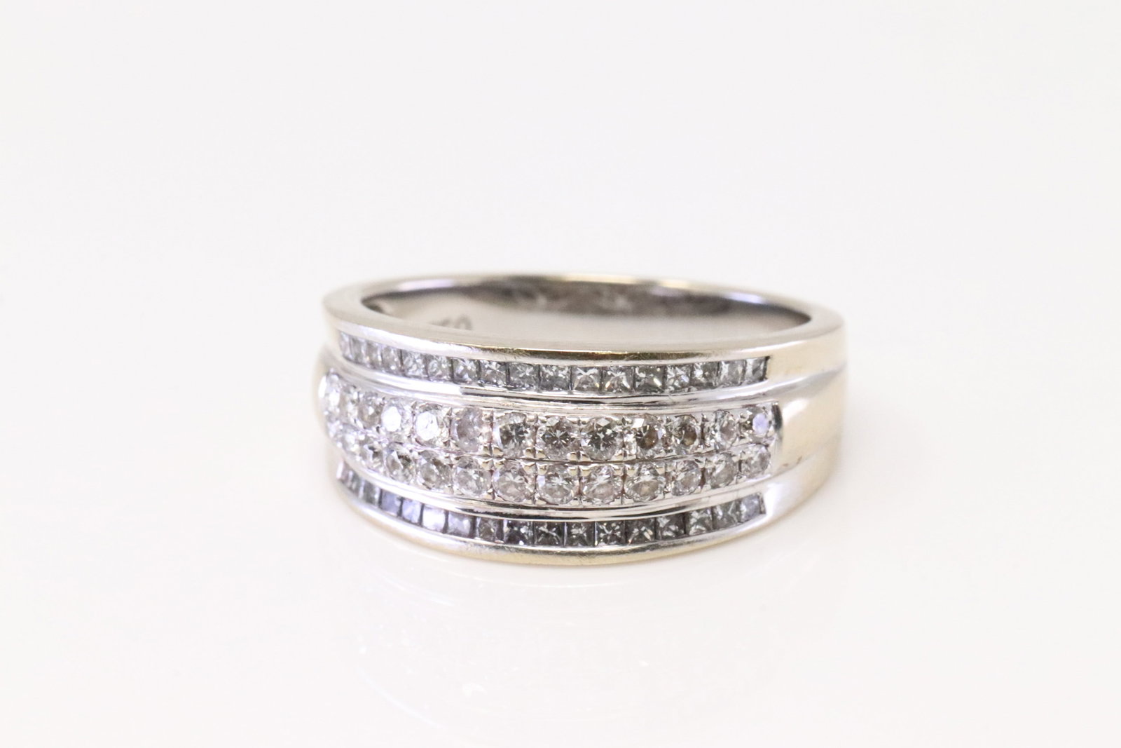 Diamond Ring 18Kt. - 2
