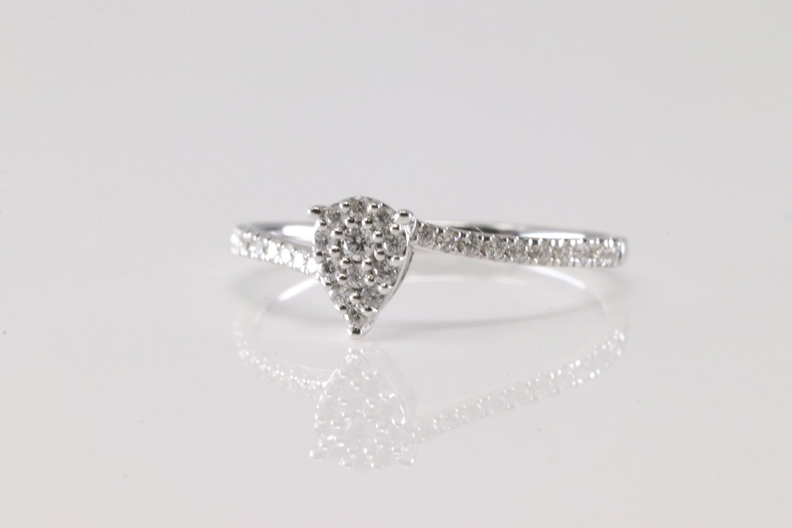 Diamond Ring 14kt. - 2