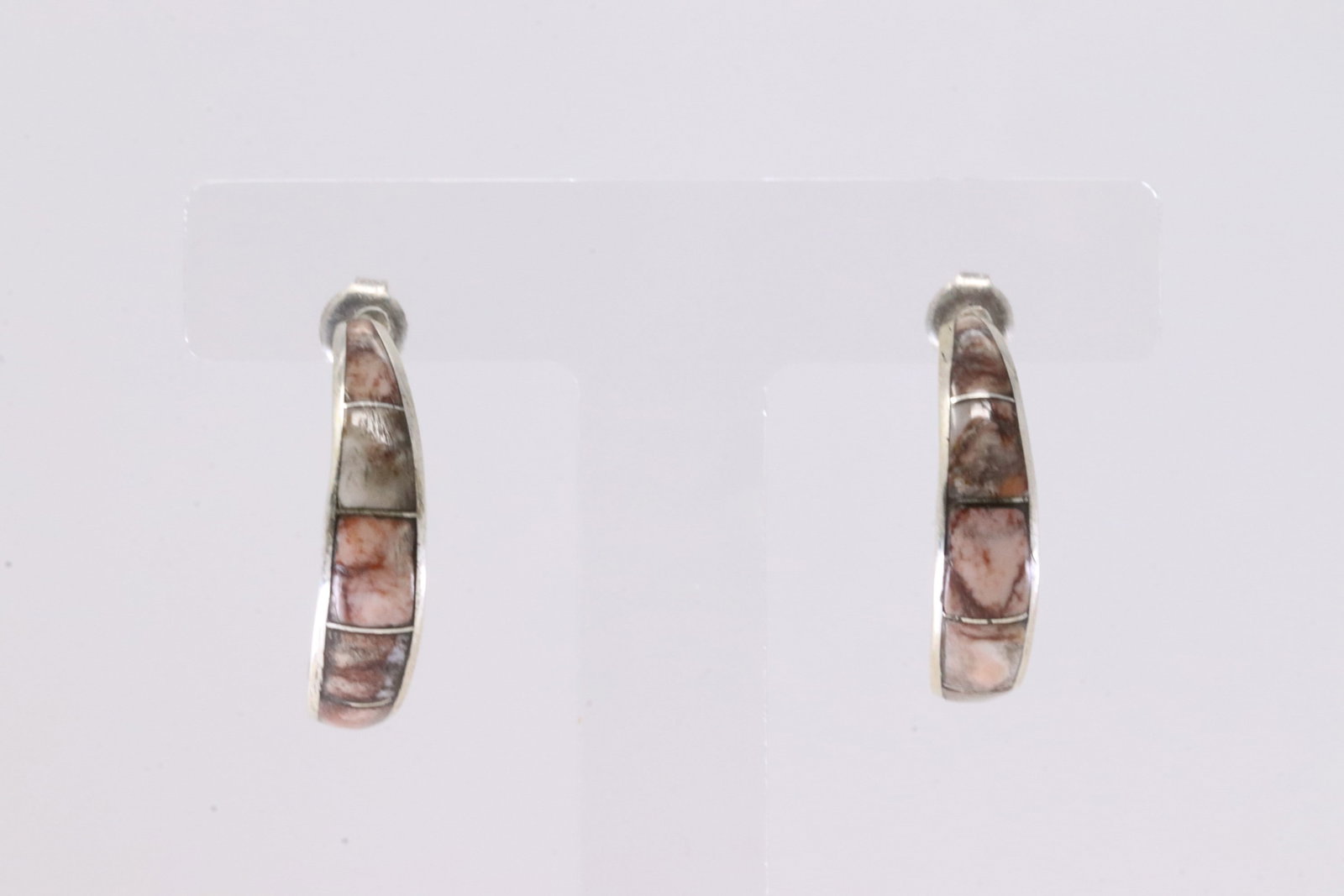 America Sterling Silver Inlay Stone Post / Hopp Earring's.: This is a America Sterling Silver Inlay Stone Post / Hopp Earring's.