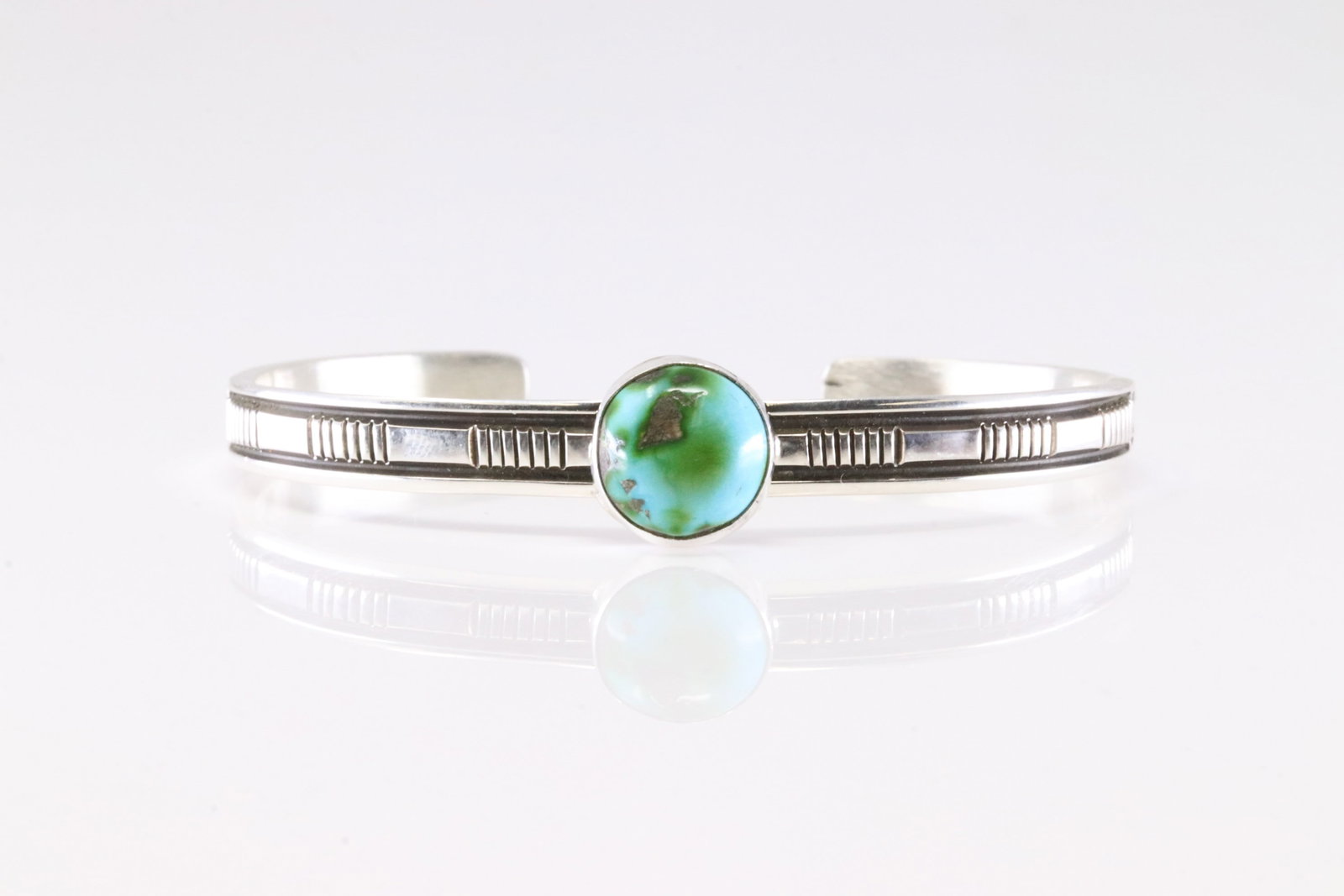 Native America Navajo Sterling Silver Sonora Gold Turquoise Bracelet Cuff By B.Morgan.: This is a Native America Navajo Sterling Silver Sonora Gold Turquoise Bracelet Cuff By B.Morgan. Stamp B. Morgan.