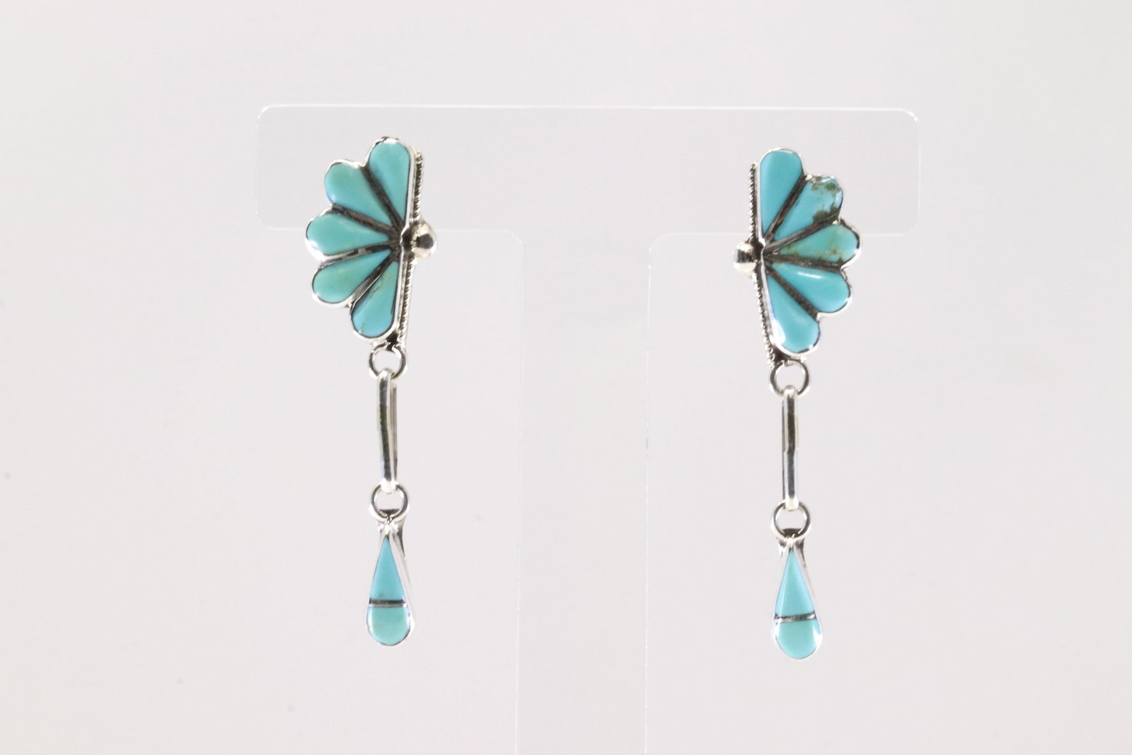 Native America Zuni Sterling Silver Kingman Turquoise Inlay Post Dangling Earring's By Velda: This is a Native America Zuni Sterling Silver Kingman Turquoise Inlay Post Dangling Earring's By Velda Nastacio.