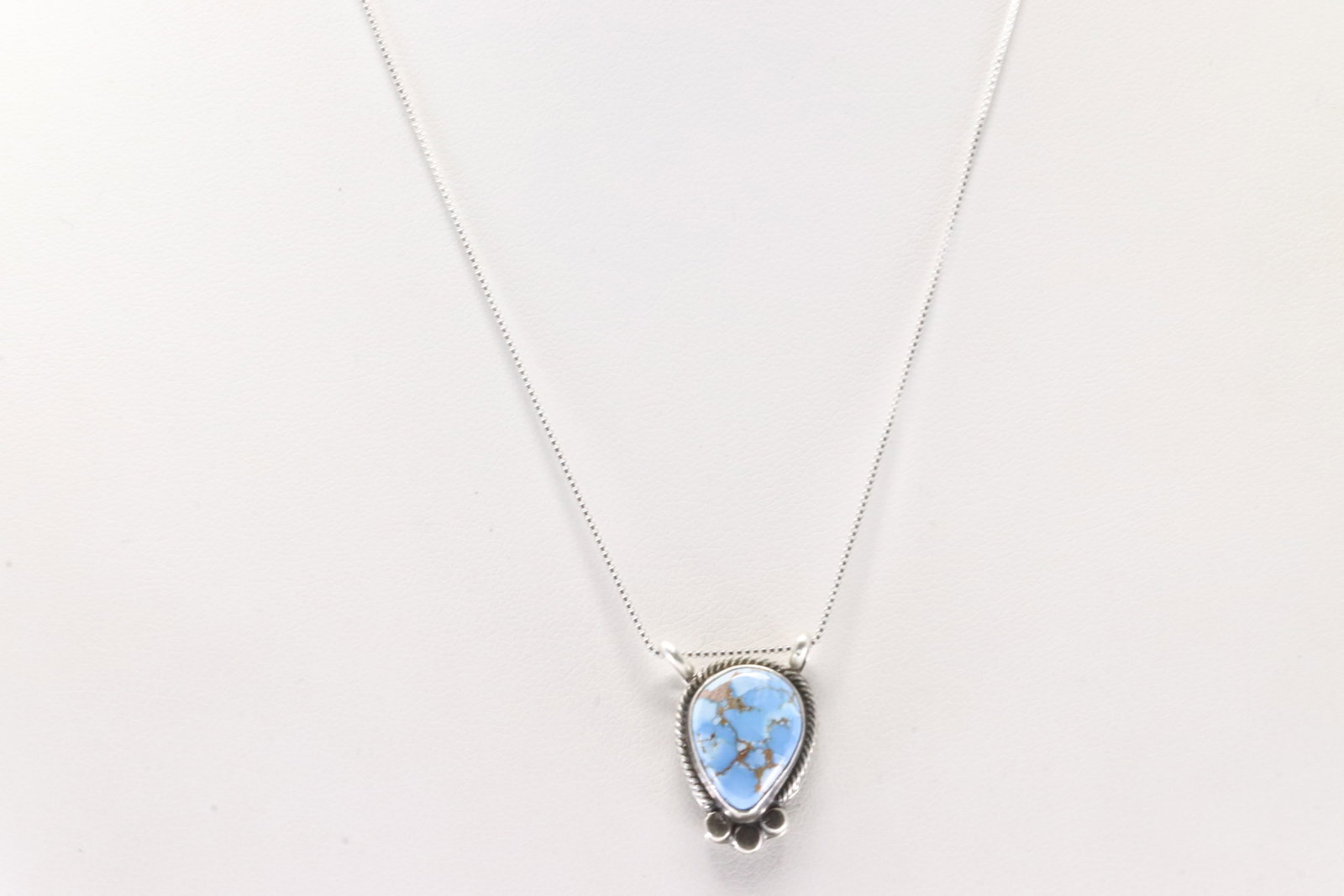 Native America Navajo Sterling Silver Golden Hill Turquoise Pendant By Sharon McCarthy With A 925: This is a Native America Navajo Sterling Silver Golden Hill Turquoise Pendant By Sharon McCarthy With A 925 Necklace. Stamp From R.B Company. Necklace length: 16.00"