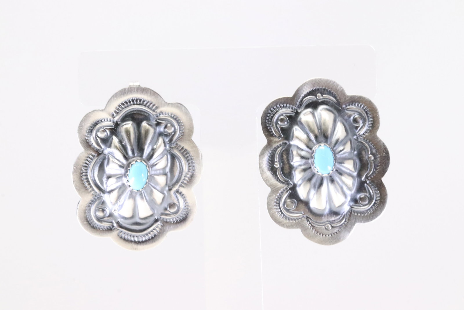 America Sterling Silver Conch Turquoise Post Earring's.: This is a America Sterling Silver Conch Turquoise Post Earring's.