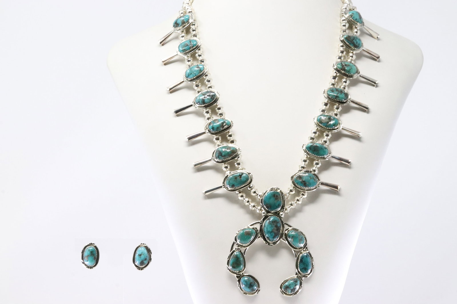 Native America Navajo Sterling Silver Turquoise Squash Blossom Necklace & Earring's Set By P.: This is a Native America Navajo Sterling Silver Turquoise Squash Blossom Necklace & Earring's Set By P. Necklace length: 24.00"