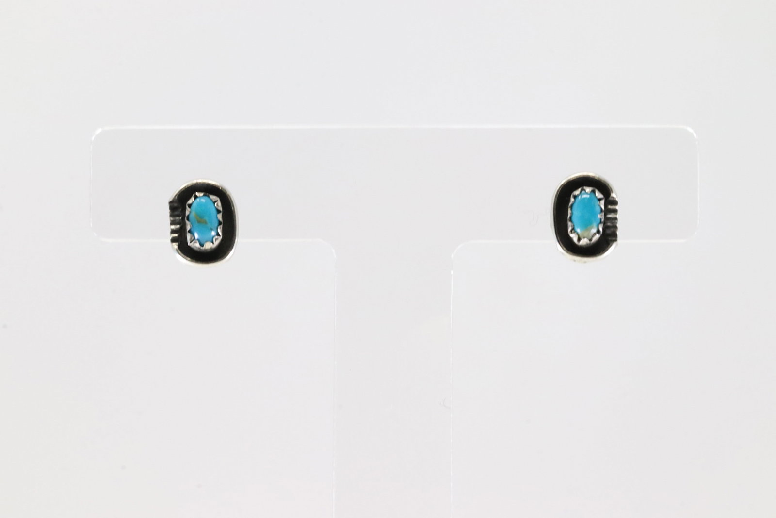 America Sterling Silver Turquoise Post Earring's.: This is a America Sterling Silver Turquoise Post Earring's.