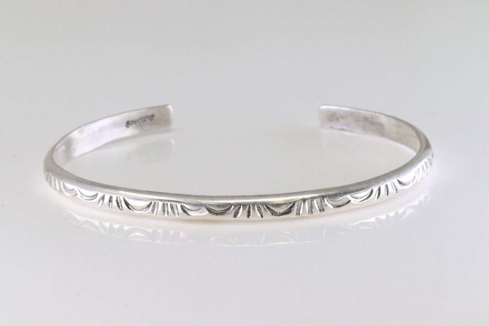 America Sterling Silver Solid Bracelet Cuff. - 2