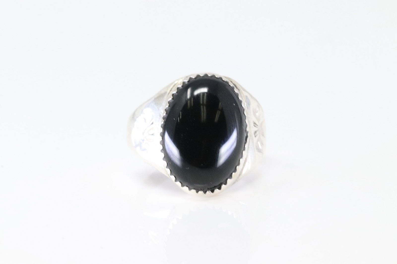 America Sterling Silver Black Onyx Ring. (1 of 4)