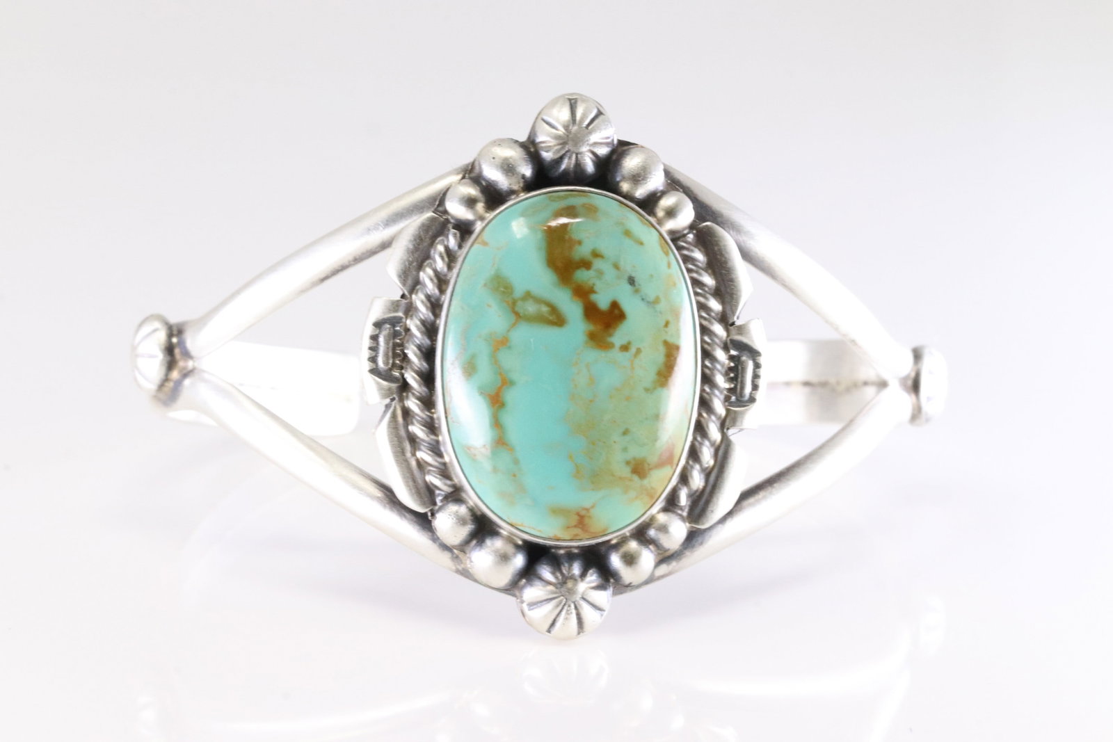 Native America Navajo Sterling Silver Kingman Turquoise Bracelet Cuff By Augustine Largo. (1 of 4)