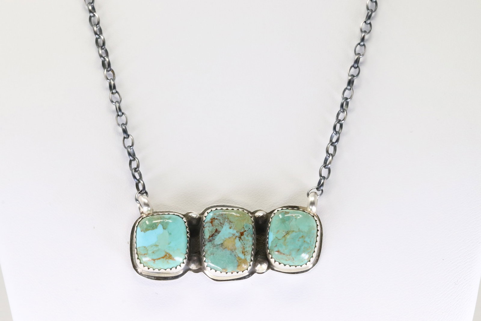 Native America Navajo Sterling Silver Kingman Turquoise Necklace By J.B. (1 of 4)