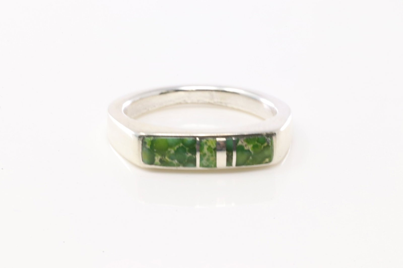 Native America Navajo Sterling Silver Sonora Gold Turquoise Inlay Ring By AT.: This is a Native America Navajo Sterling Silver Sonora Gold Turquoise Inlay Ring By AT. Stamp AT. Ring Size: 6.00.