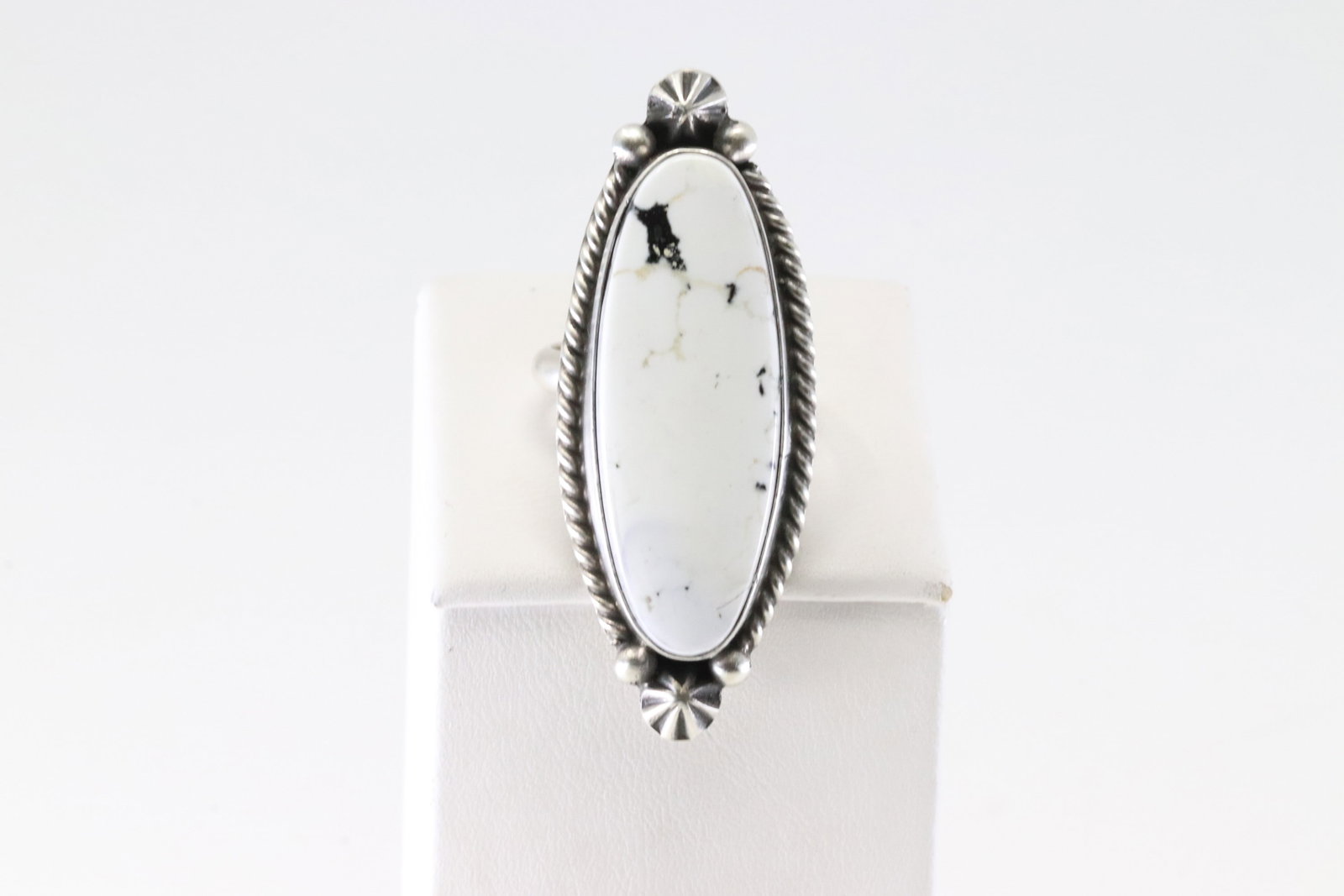 Native America Navajo Sterling Silver White Buffalo Ring By Dixon. (1 of 4)