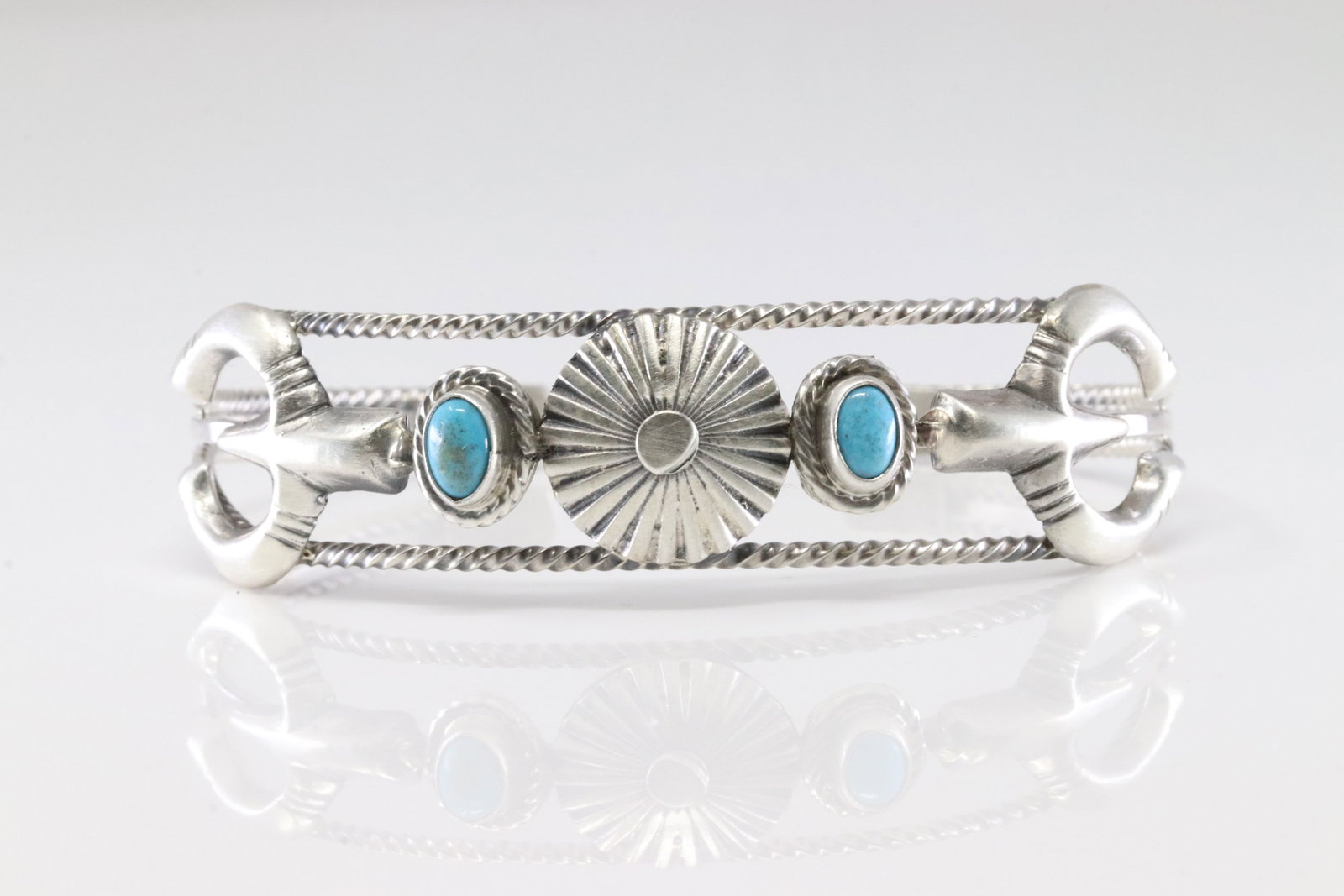 Native America Navajo Sterling Silver Turquoise Bracelet Cuff By Bobby Platero.: This is a Native America Navajo Sterling Silver Turquoise Bracelet Cuff By Bobby Platero.