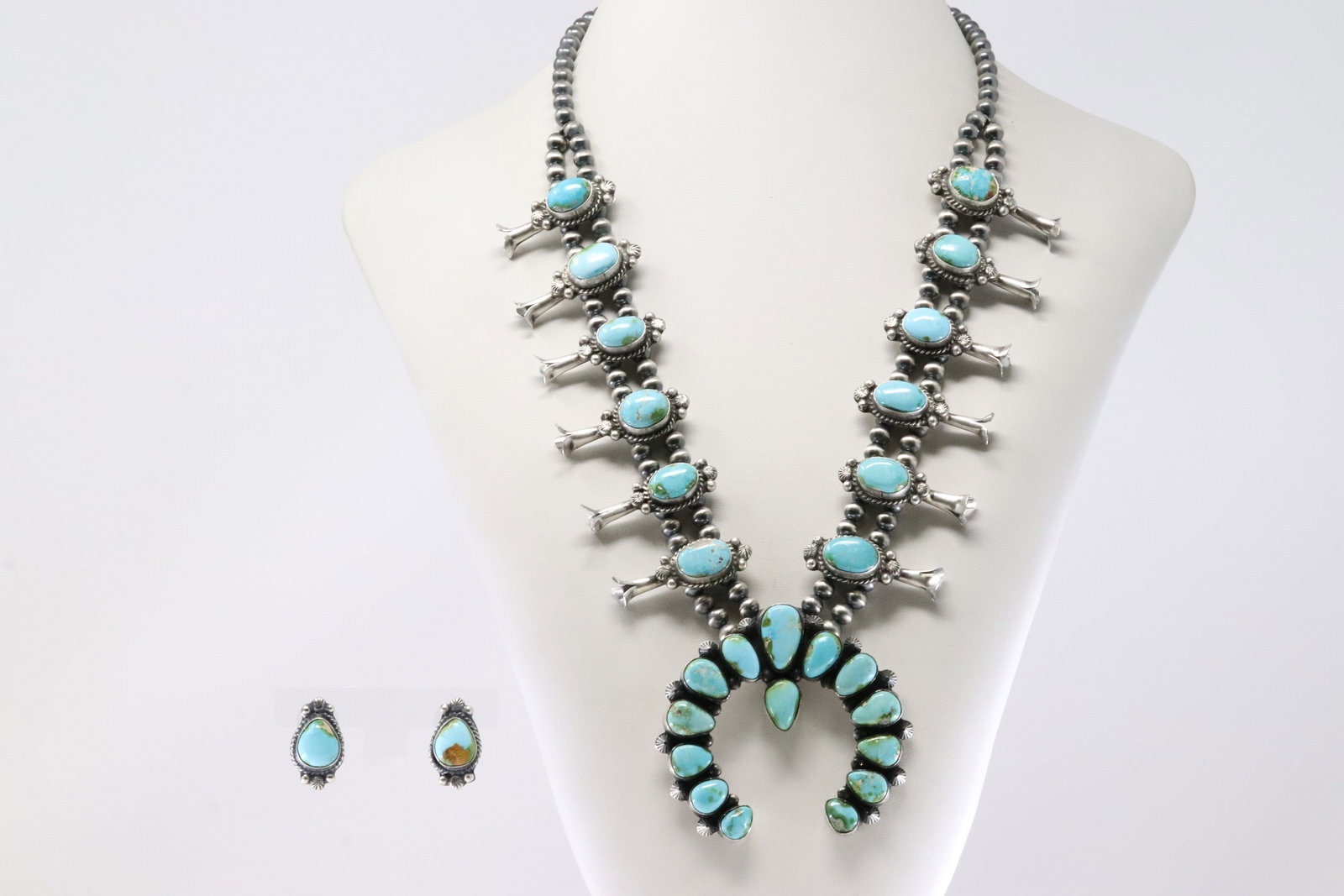 Native American Navajo Sterling Silver Sonora Gold Squash Blossom Necklace & Earring's By T.Smith. (1 of 8)