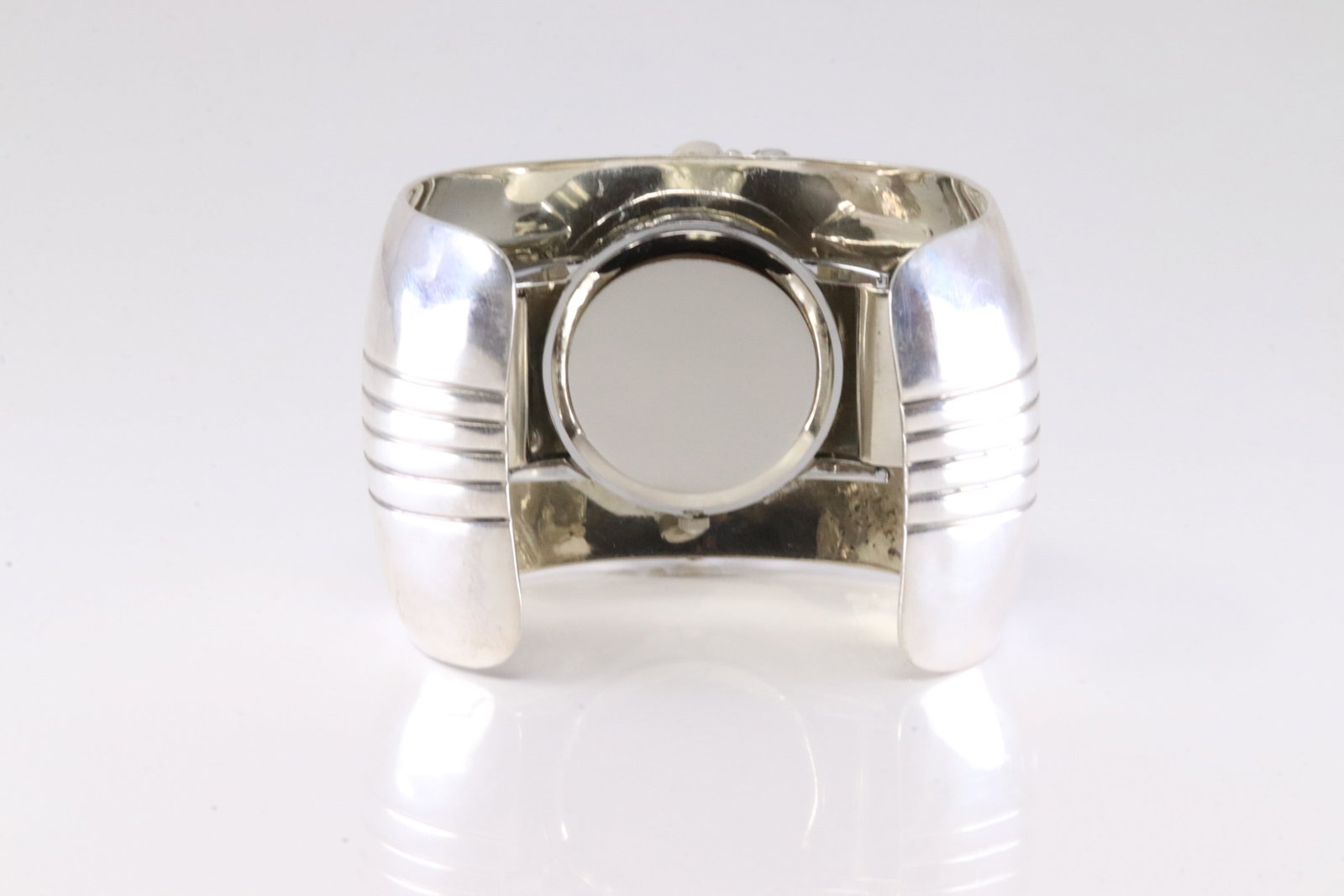 America Sterling Silver Turquoise Running Bear Turquoise Watch Cuff. - 4