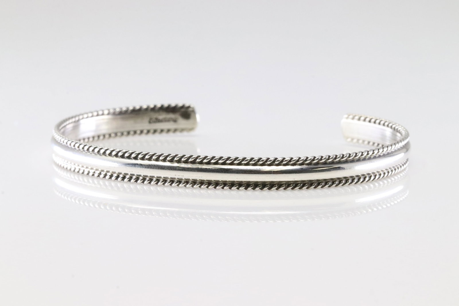 America Sterling Silver Solid Bracelet Cuff. - 3