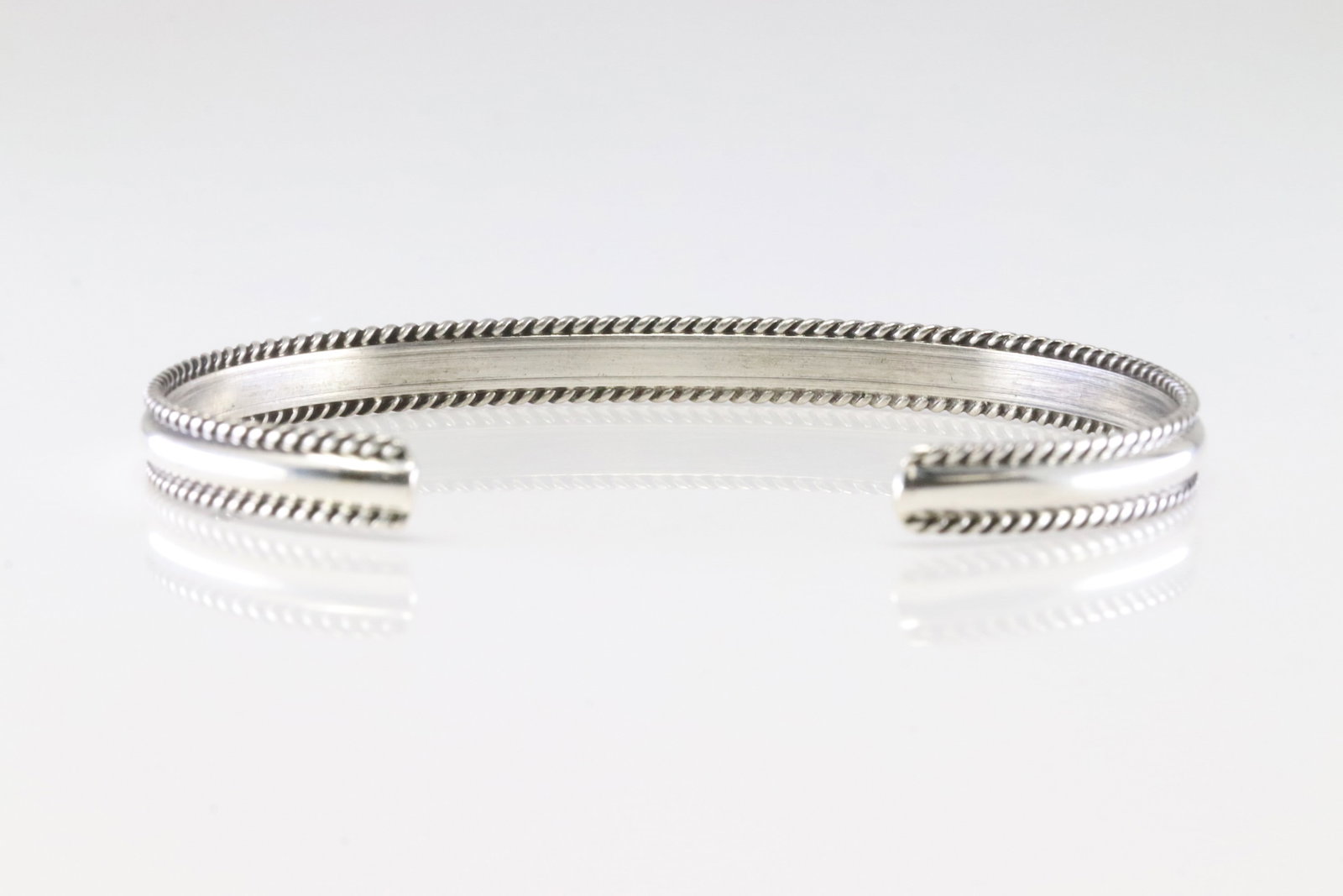America Sterling Silver Solid Bracelet Cuff. - 4