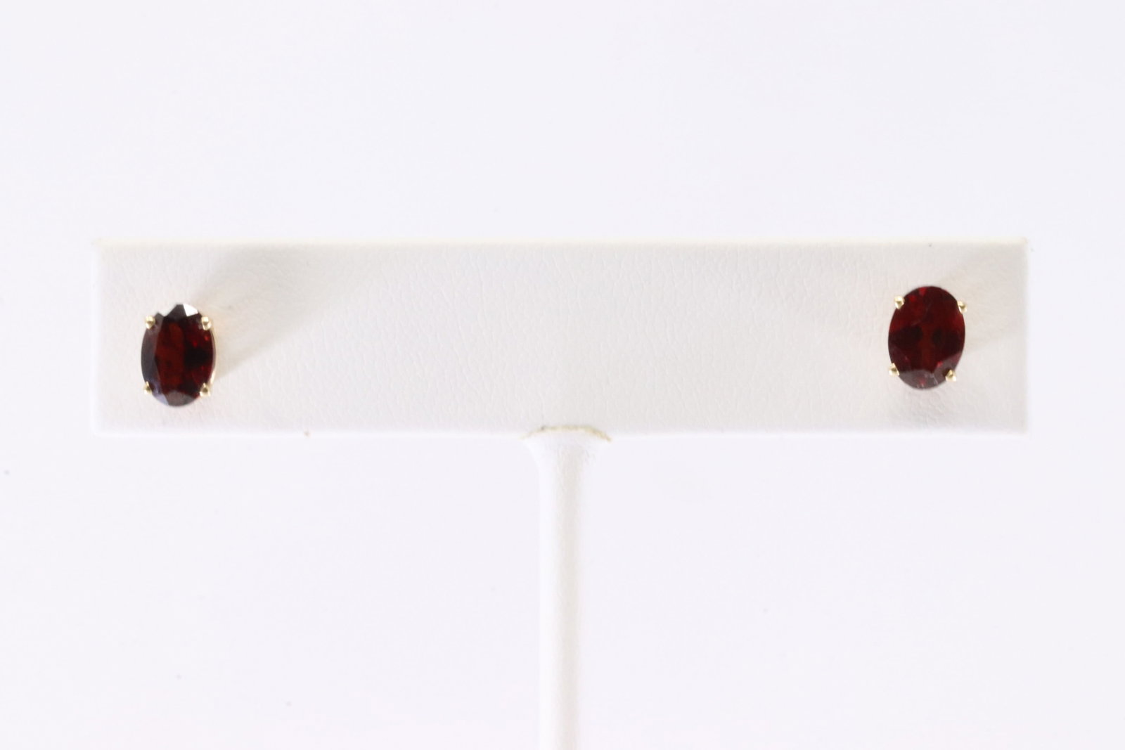 Garnet Stud Earring 14Kt. - 3