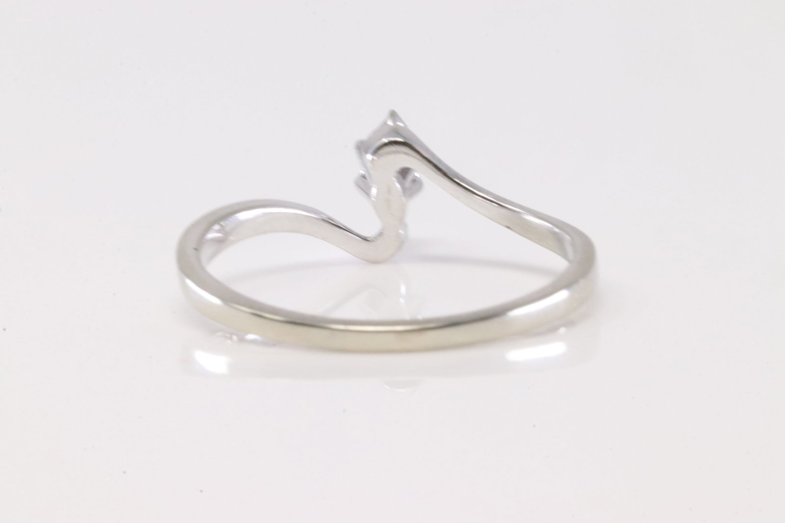 Diamond Ring 10Kt. - 4