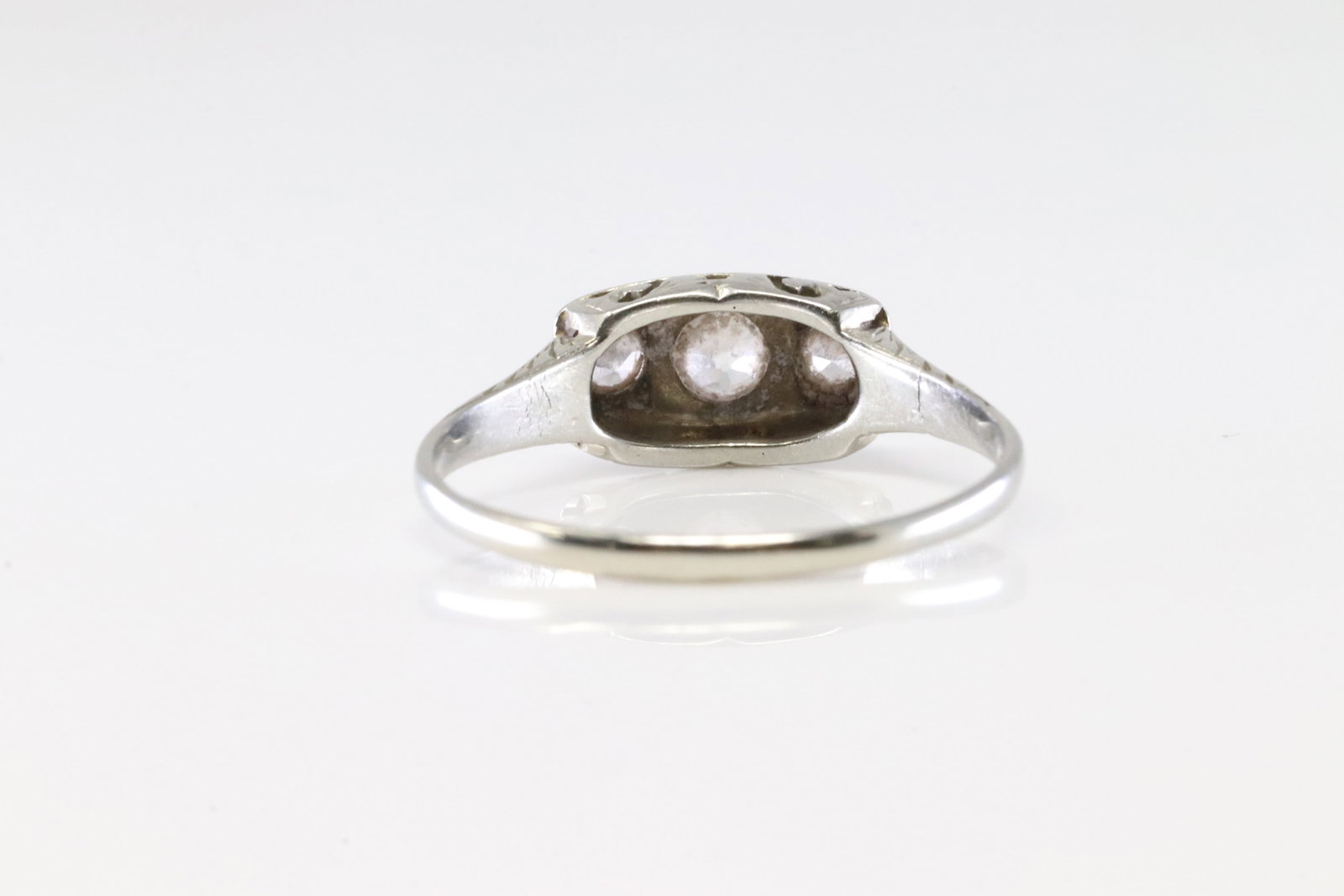 Diamond Ring 18Kt. - 4