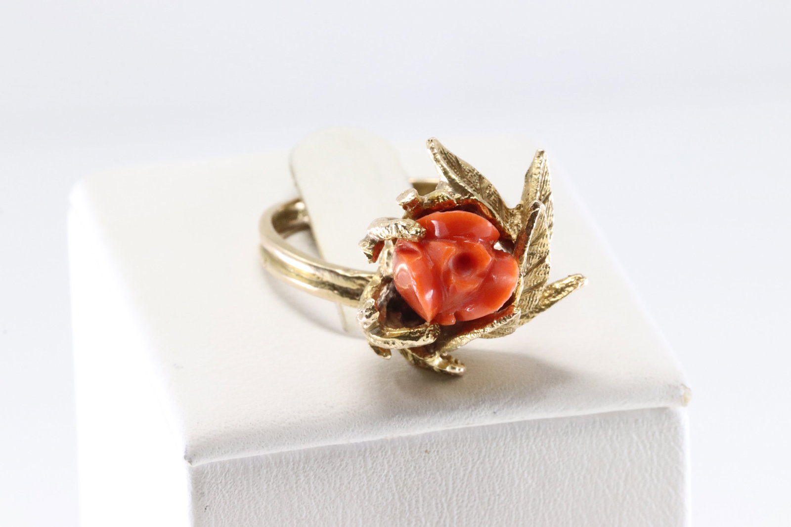 Coral Ring 14Kt. - 2