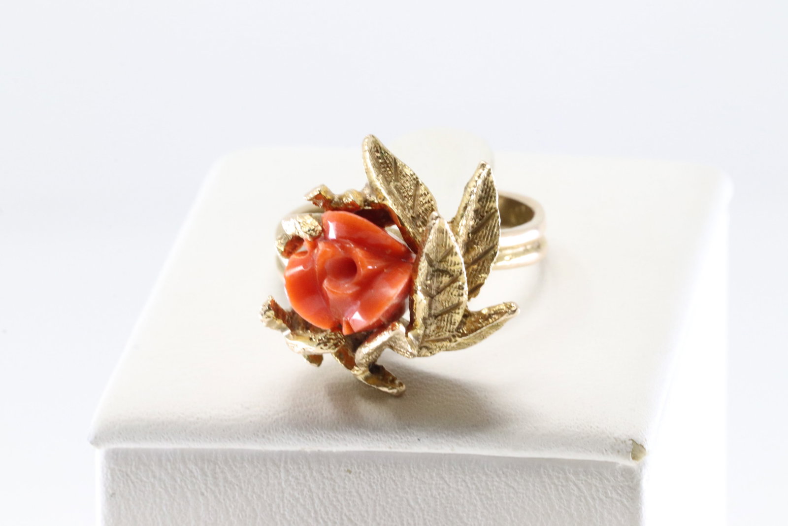 Coral Ring 14Kt. - 3