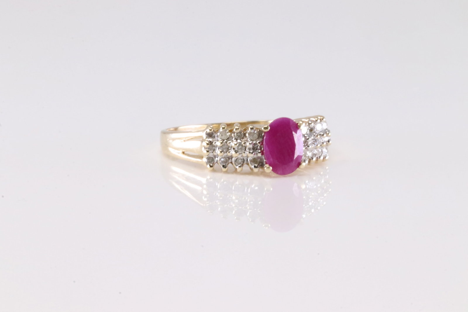 Ruby & Diamond Ring 14Kt. - 2