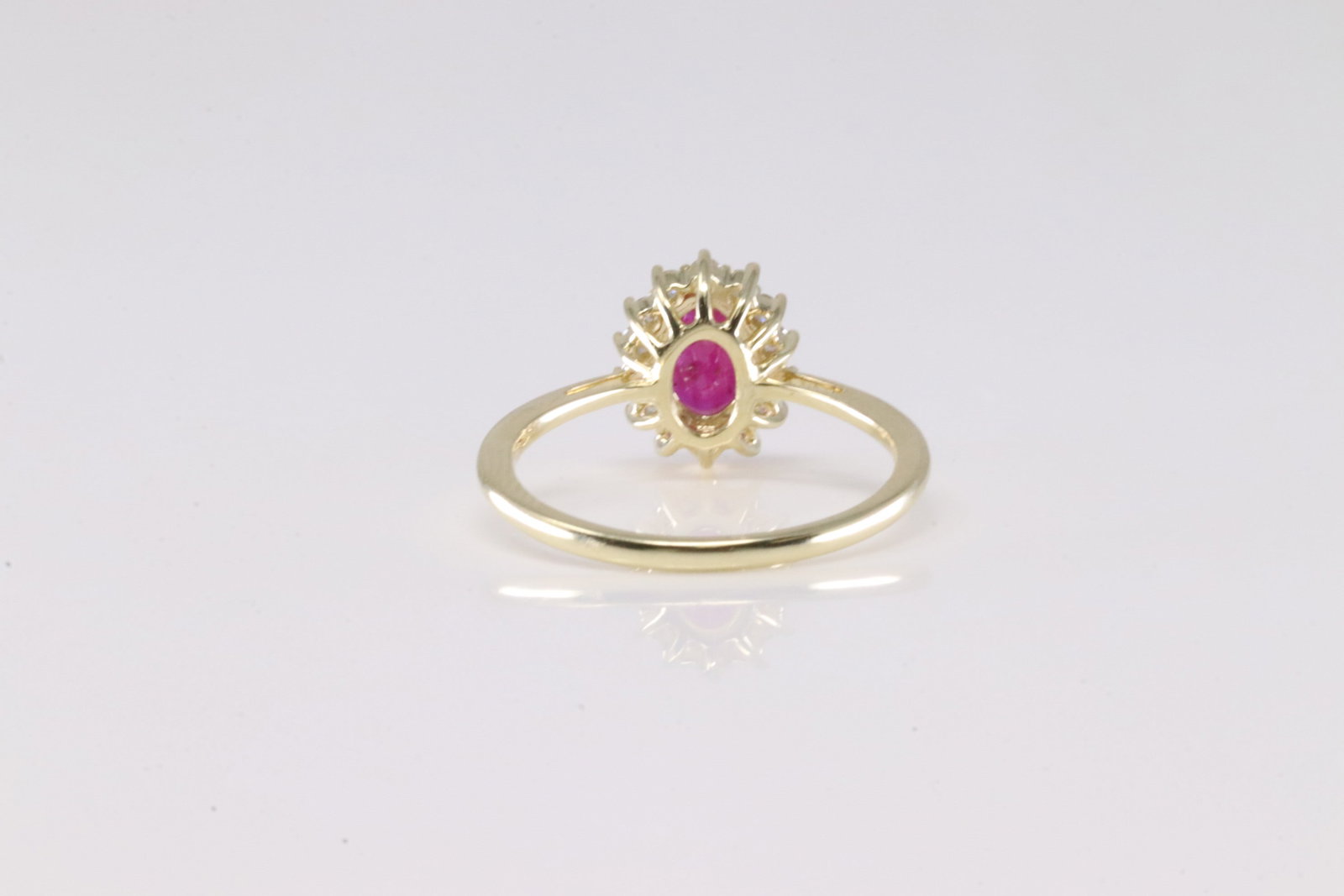 Ruby & Diamond Ring 10Kt. - 4