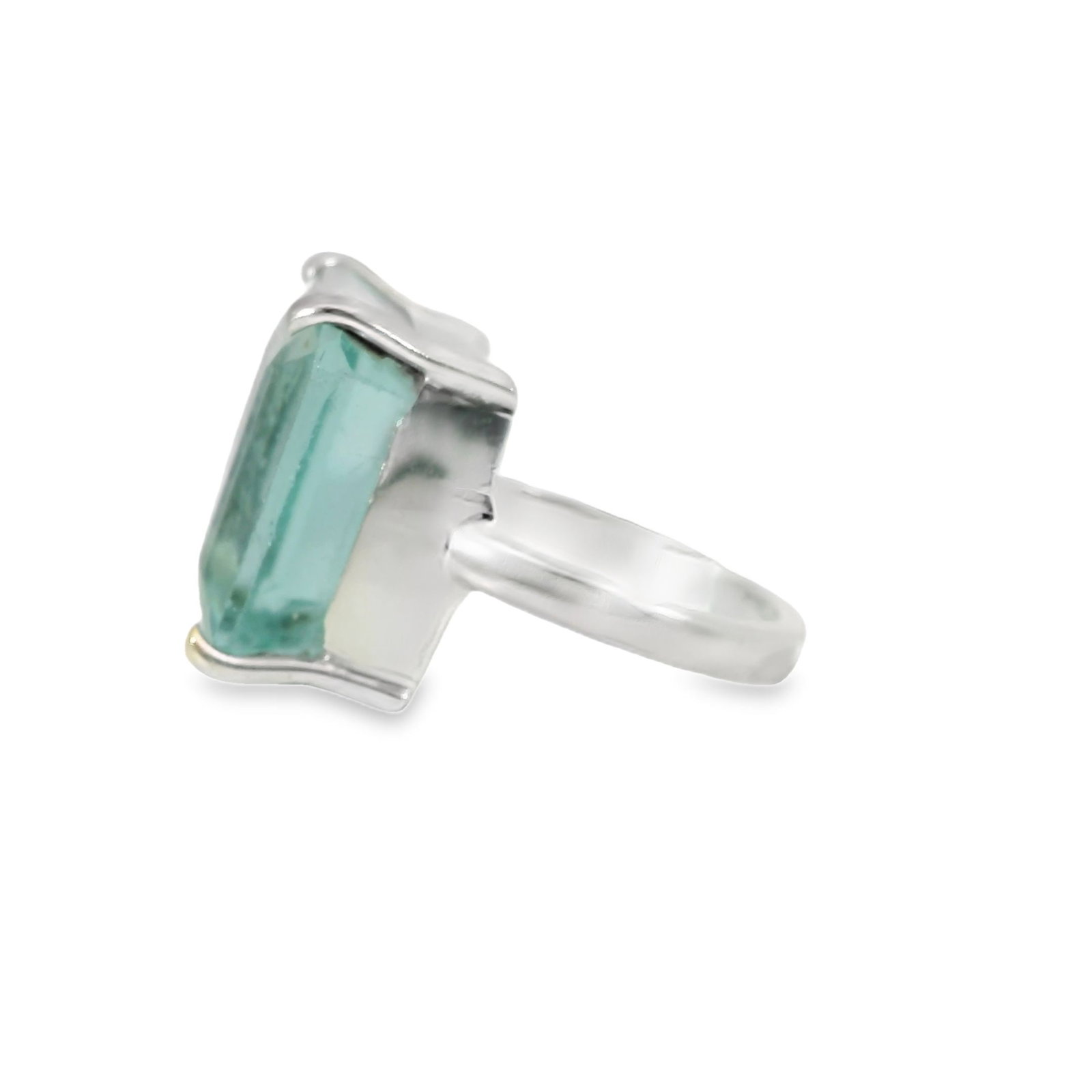 Blue Stone Ring 18Kt. - 2