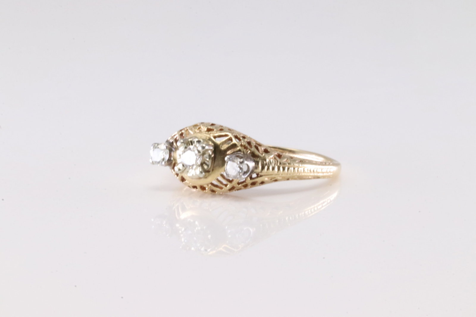 Diamond Ring 10Kt. - 3
