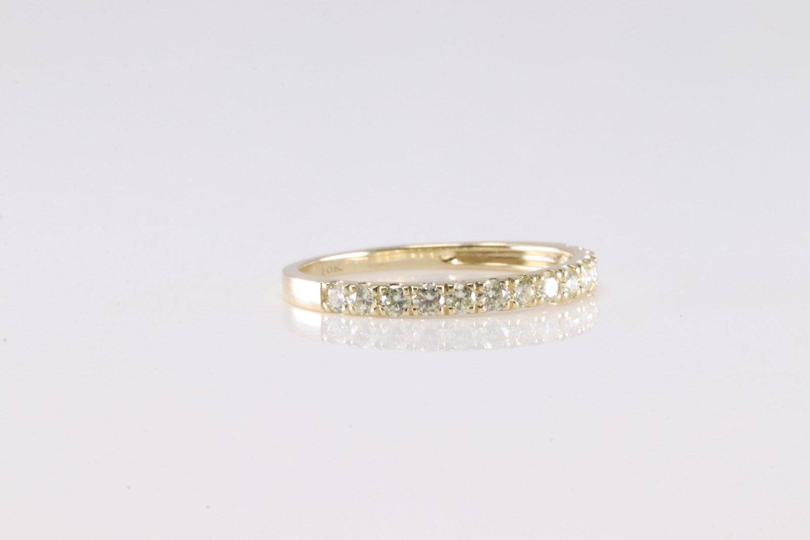 Diamond Ring 10Kt. - 2