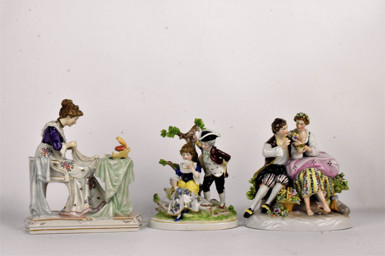 Scheibe Alsbach Thuringa German porcelain Grouping (1 of 19)